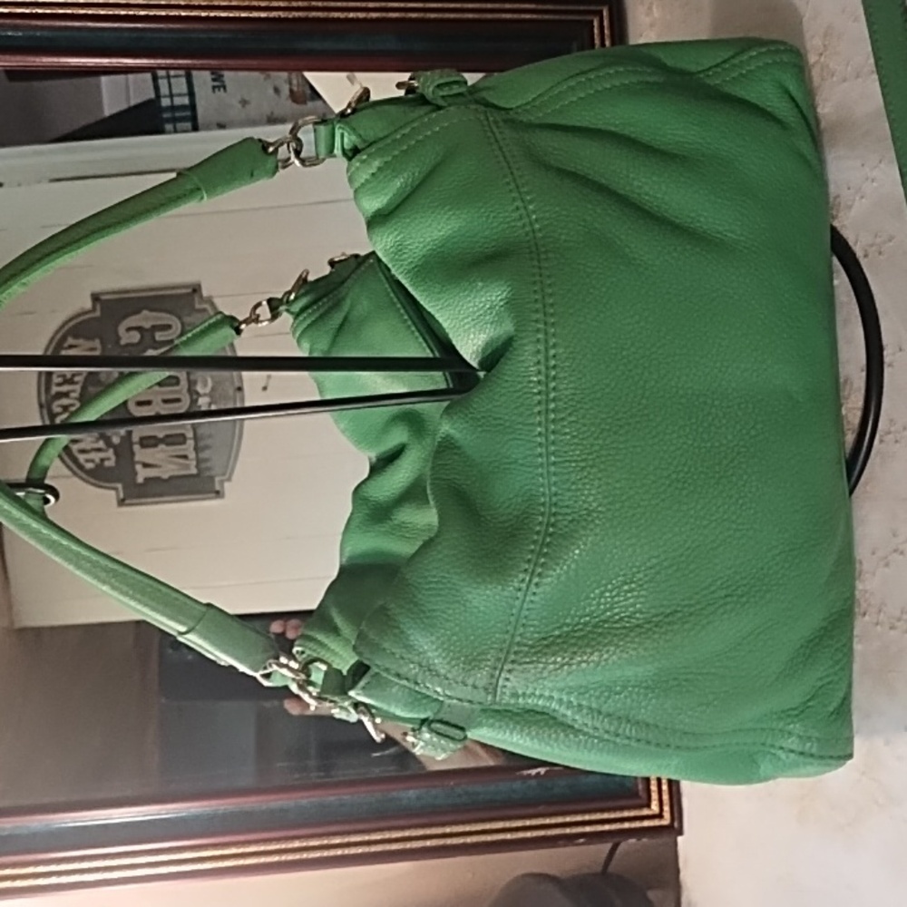 Kate Spade VGC Green 100% Cow Leather Shoulder Bag. Pebbled. - Picture 6 of 16